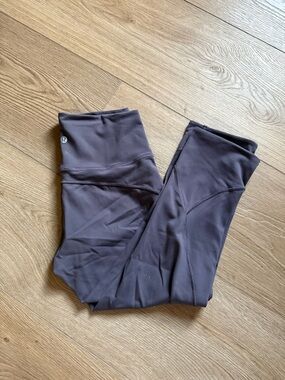 lululemon athletica Women's cropped align Leggings